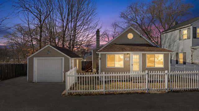 223 W Shore Avenue, Manchester, NH 03109