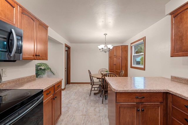 1404 SPENCE STREET, Green Bay, WI 54304