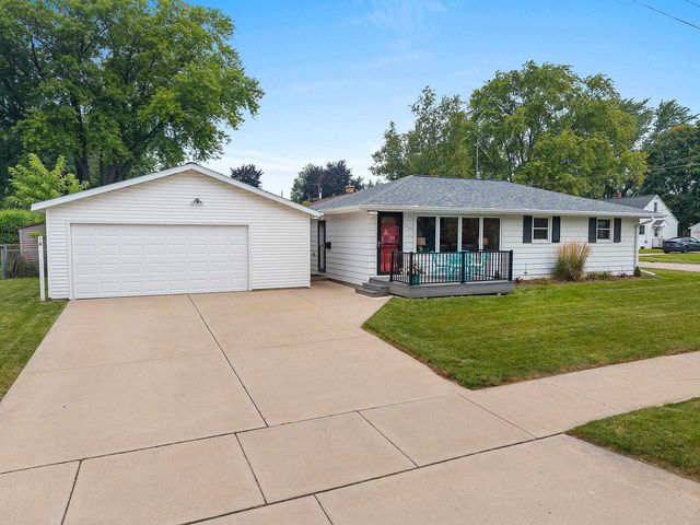 1404 SPENCE STREET, Green Bay, WI 54304