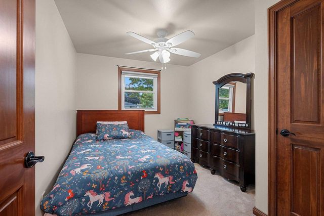 1404 SPENCE STREET, Green Bay, WI 54304