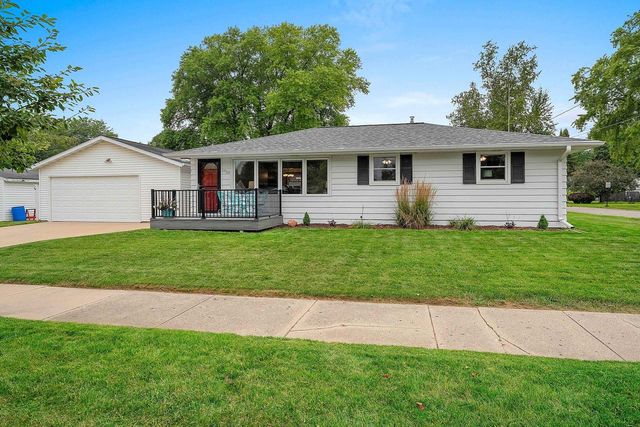 1404 SPENCE STREET, Green Bay, WI 54304