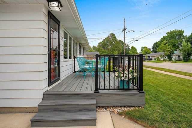 1404 SPENCE STREET, Green Bay, WI 54304