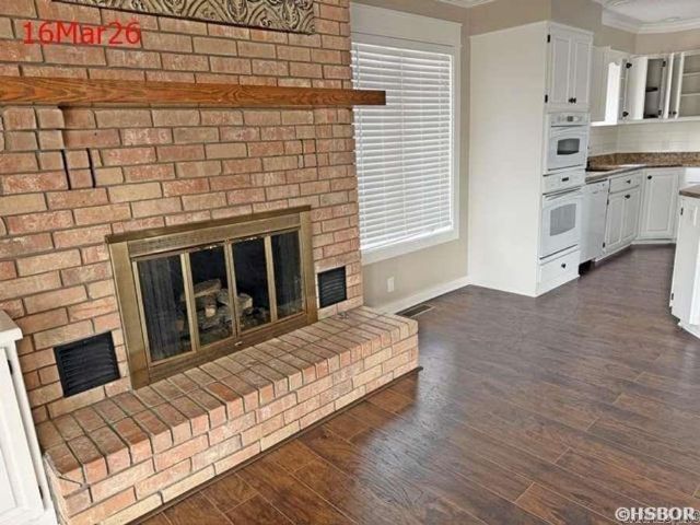 21 Delavega Circle, Hot Springs Village, AR 71909