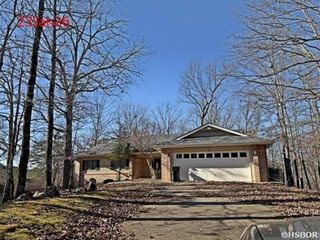 21 Delavega Circle, Hot Springs Village, AR 71909