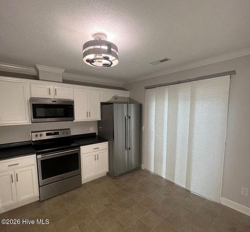 1320 Thomas Langston Road 2, Winterville, NC 28590