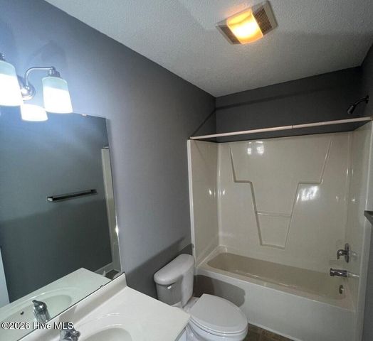 1320 Thomas Langston Road 2, Winterville, NC 28590