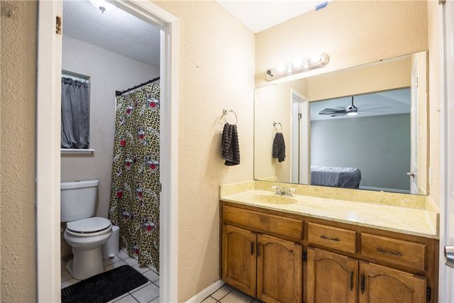 3621 Mendenhall Dr, Corpus Christi, TX 78415
