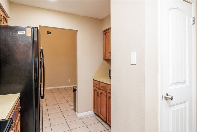 3621 Mendenhall Dr, Corpus Christi, TX 78415