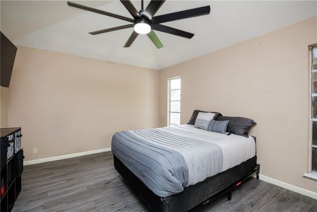 3621 Mendenhall Dr, Corpus Christi, TX 78415