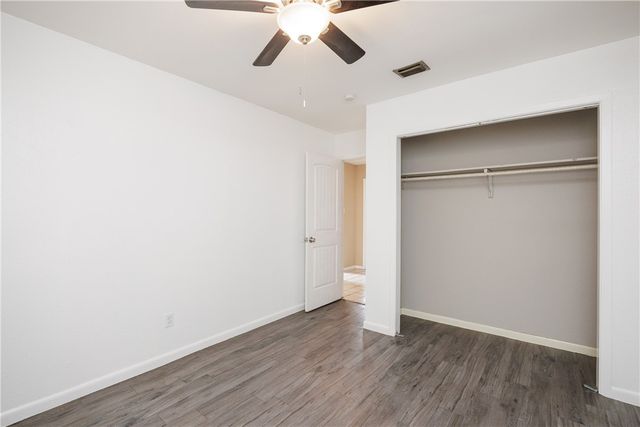 3621 Mendenhall Dr, Corpus Christi, TX 78415