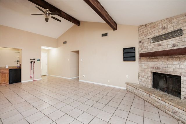 3621 Mendenhall Dr, Corpus Christi, TX 78415