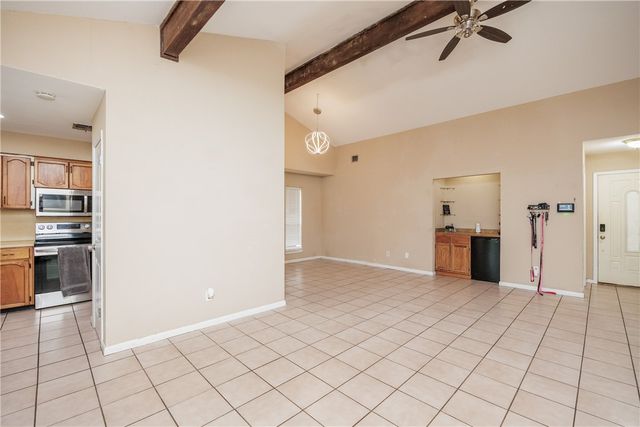 3621 Mendenhall Dr, Corpus Christi, TX 78415