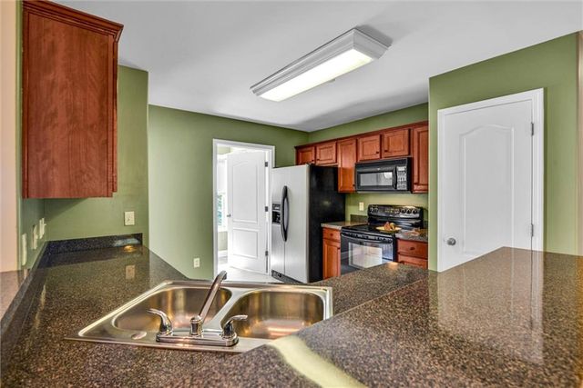 3783 Refinement Way, Douglasville, GA 30135