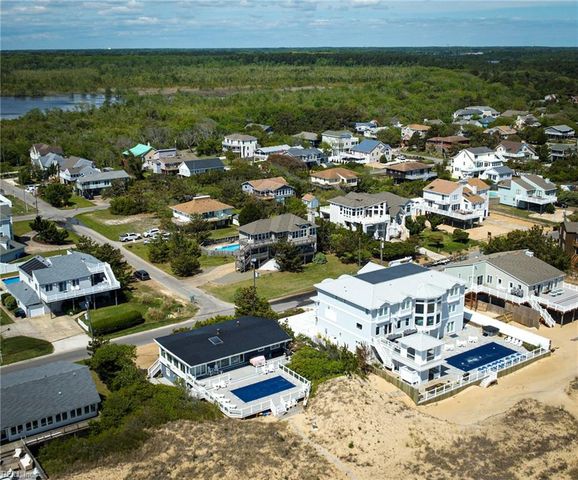 2349 Sandfiddler Rd RD, Virginia Beach, VA 23456