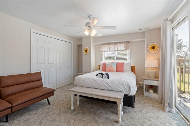 2349 Sandfiddler Rd RD, Virginia Beach, VA 23456