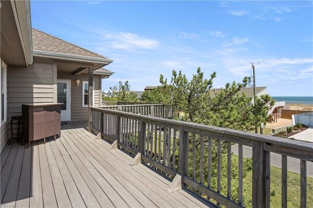 2349 Sandfiddler Rd RD, Virginia Beach, VA 23456