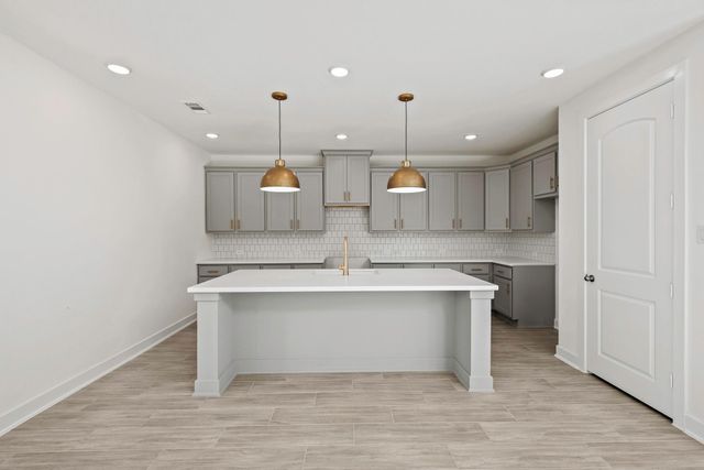 605 Buckaroo DR, Georgetown, TX 78633
