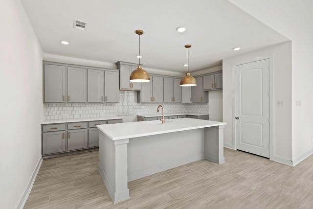 605 Buckaroo DR, Georgetown, TX 78633