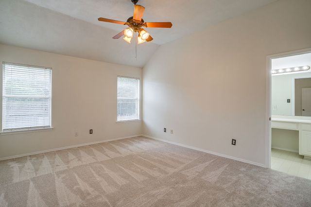 608 Gracie Lane, Burleson, TX 76028