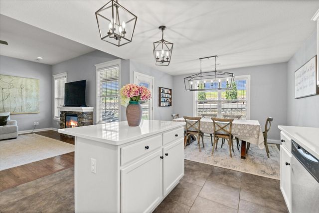 5007 WHITEFISH CT, Columbia, MO 65203