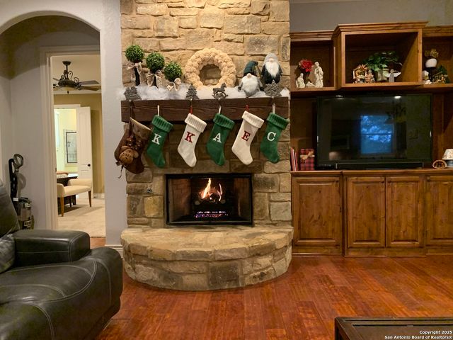 42 Edgewater, San Antonio, TX 78260