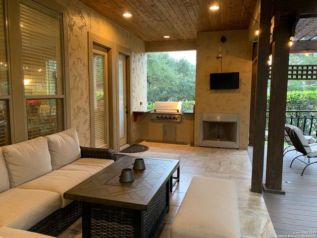 42 Edgewater, San Antonio, TX 78260