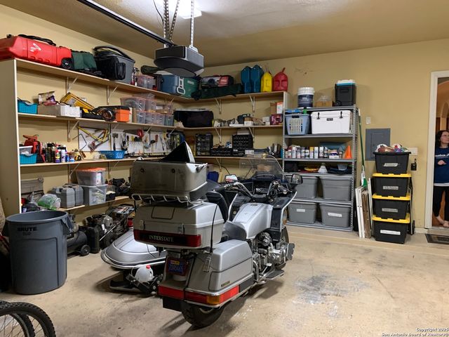 42 Edgewater, San Antonio, TX 78260