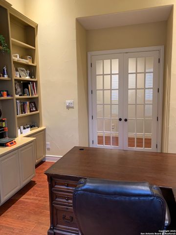 42 Edgewater, San Antonio, TX 78260