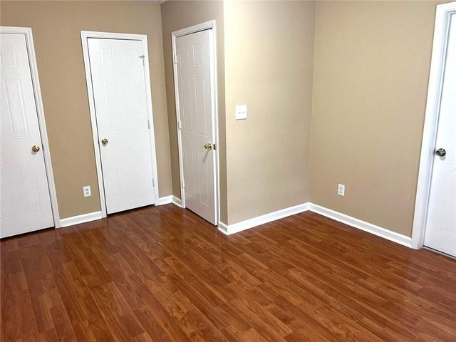8019 Woodlake Drive, Riverdale, GA 30274