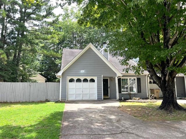8019 Woodlake Drive, Riverdale, GA 30274