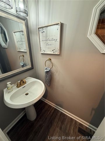 5715 Ridgefield Drive, Charlestown, IN 47111