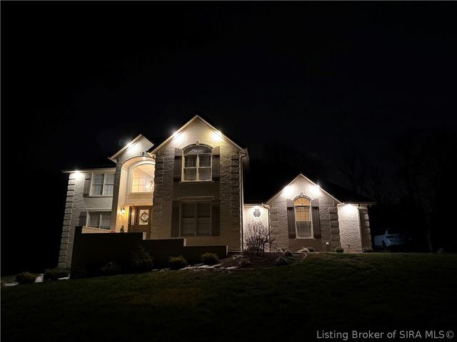 5715 Ridgefield Drive, Charlestown, IN 47111