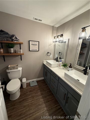 5715 Ridgefield Drive, Charlestown, IN 47111