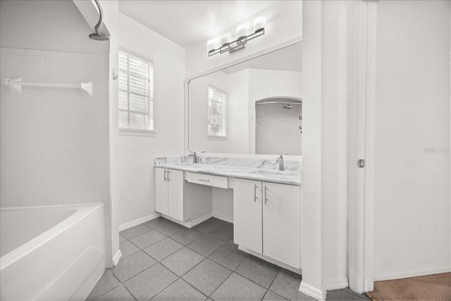 126 VISTA VERDI CIRCLE 236, Lake Mary, FL 32746