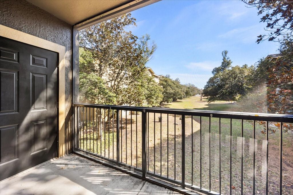 126 VISTA VERDI CIRCLE 236, Lake Mary, FL 32746