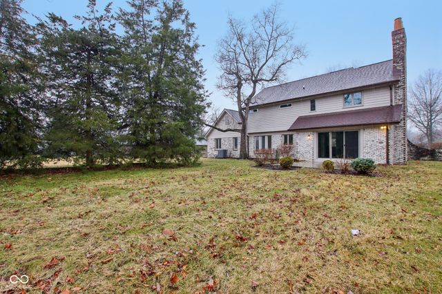 8815 Fathom Crest, Indianapolis, IN 46256