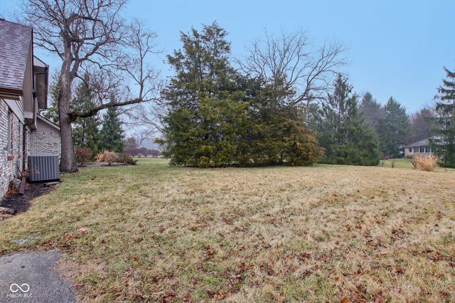 8815 Fathom Crest, Indianapolis, IN 46256