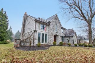 8815 Fathom Crest, Indianapolis, IN 46256