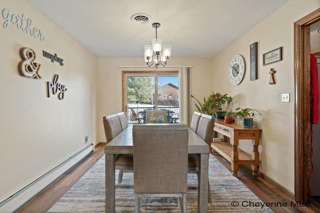 7209 HAWTHORNE DR, Cheyenne, WY 82009