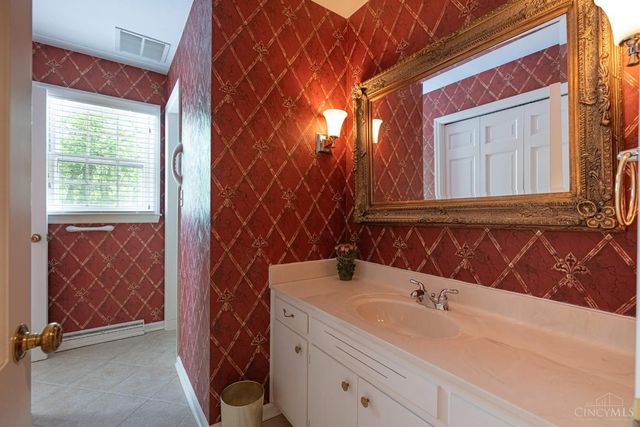 520 Curryer Road, Middletown, OH 45042