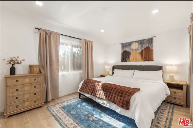 5700 Vanalden Avenue, Tarzana (los Angeles), CA 91356