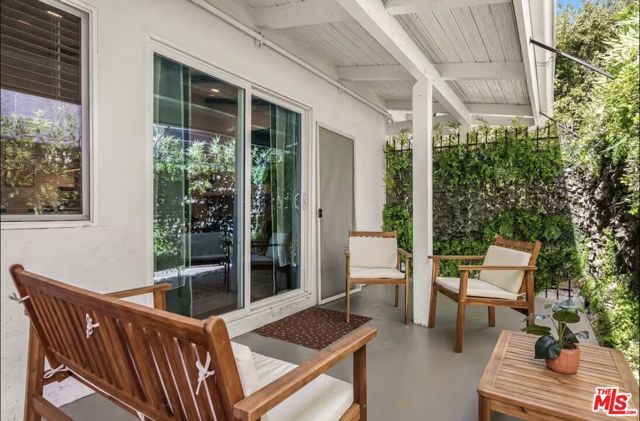 5700 Vanalden Avenue, Tarzana (los Angeles), CA 91356