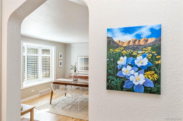 2701 N Hooker Street, Denver, CO 80211