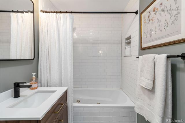 2701 N Hooker Street, Denver, CO 80211