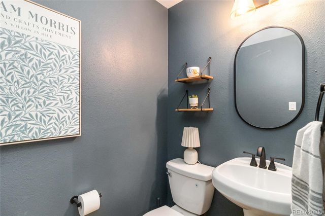 2701 N Hooker Street, Denver, CO 80211