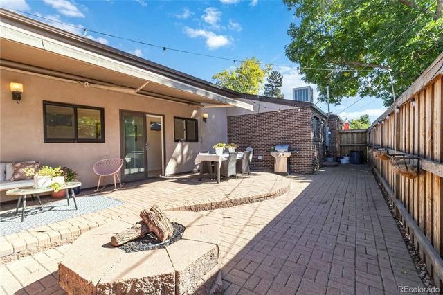 2701 N Hooker Street, Denver, CO 80211