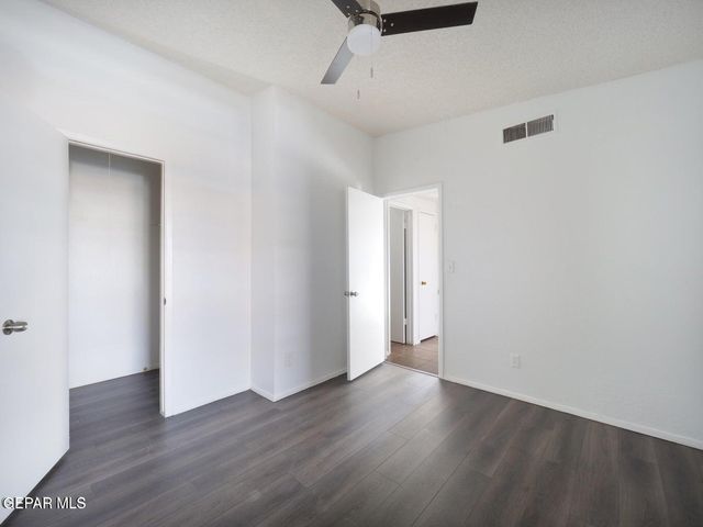 1901 Lake Omega Street C, El Paso, TX 79936