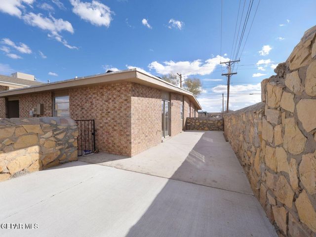 1901 Lake Omega Street C, El Paso, TX 79936