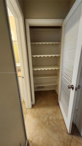 3212 NE 10th St A2, Pompano Beach, FL 33062