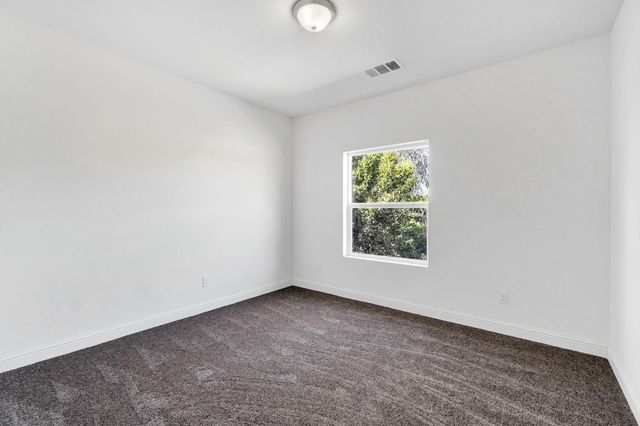 5454 W Fairmont Avenue, Fresno, CA 93722